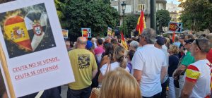 ESPAÑA SALE A LA CALLE POR CEUTA: “CEUTA NO SE VENDE, CEUTA SE DEFIENDE”